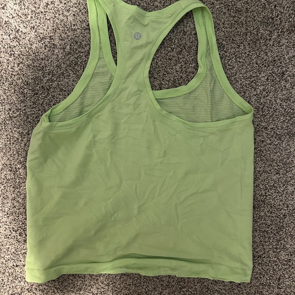 Green Lululemon tank top size 8 - Picture 2 of 3